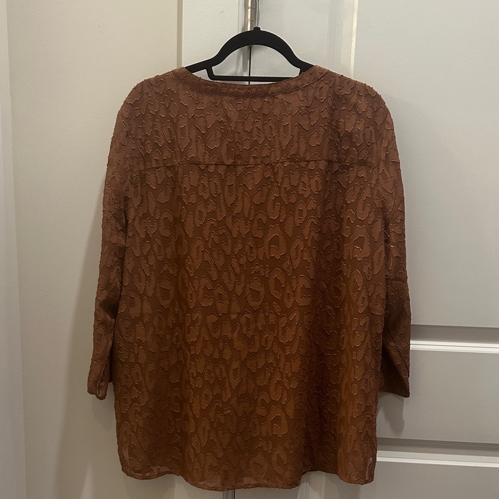 Chico's Rust Textured Blouse - Picture 4 of 4